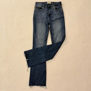 DL1961 Dark Blue Straight Leg Jeans!
